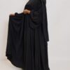 Abaya en soie de Médine noir, manches bouffantes et coupe ample