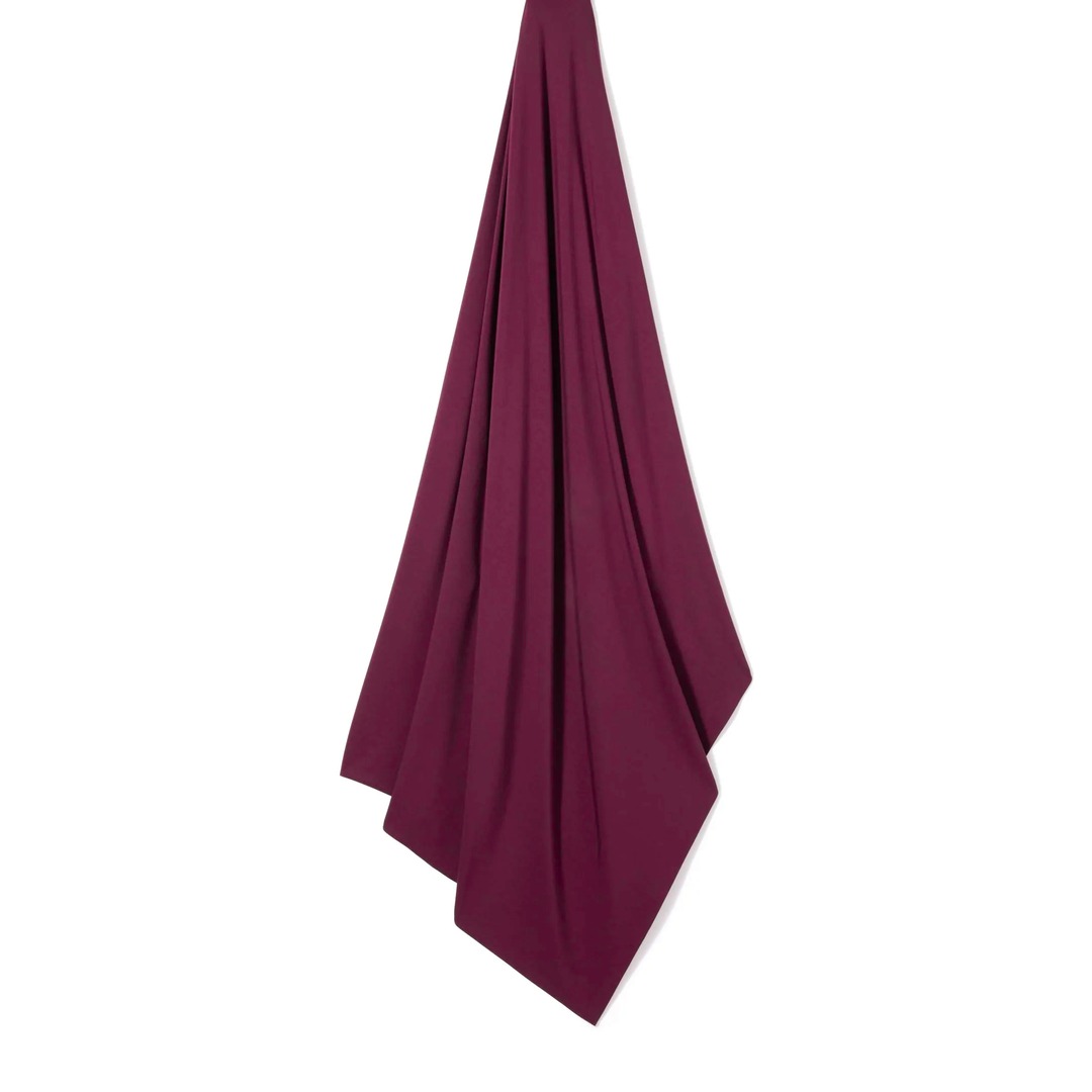 Hijab jersey bambou bordeaux suspendu